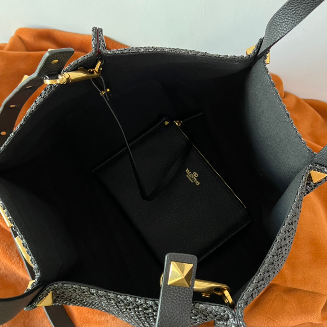 Valentino Spring and Summer 35 Tote Bag Black Raffia 552573