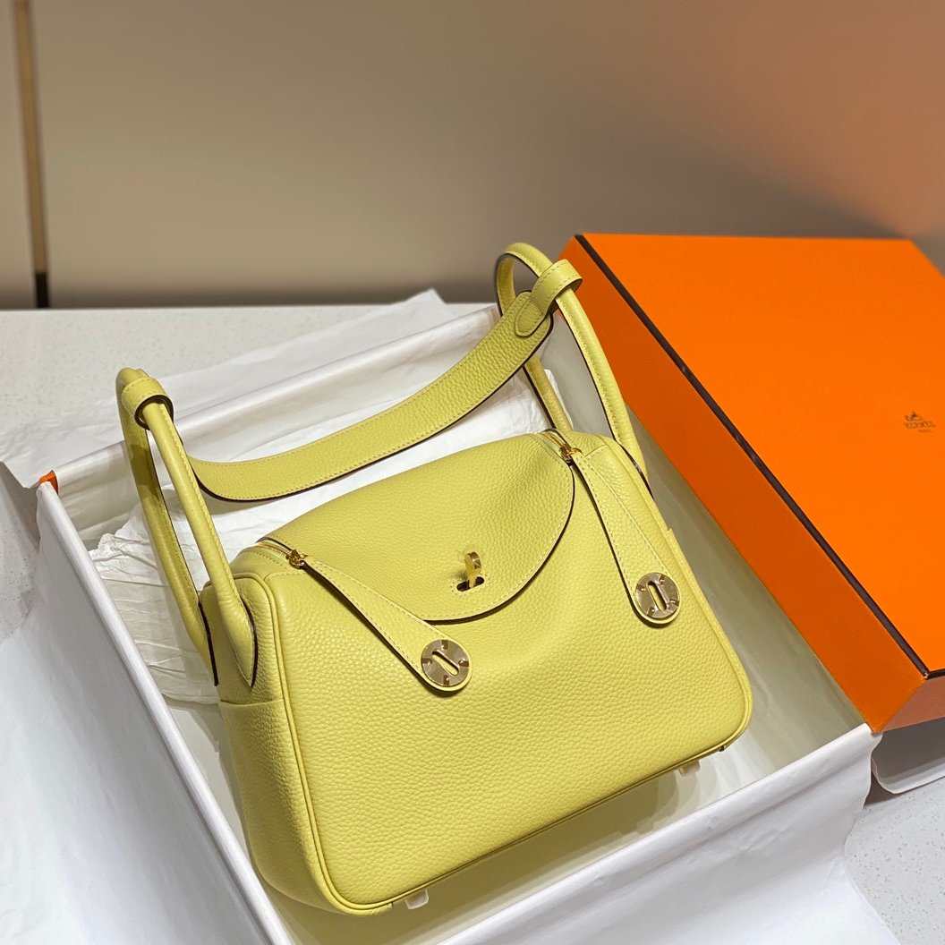 HM LINDY 26 BAG TAURILLON CLEMENCE LEATHER