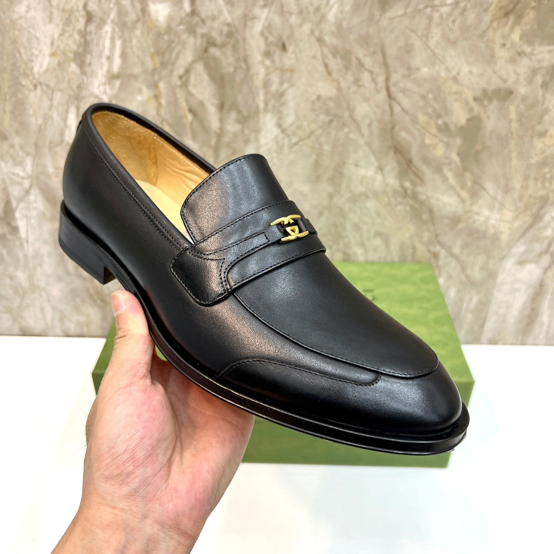 GG Men's Interlocking G Logo Loafer Black Cowhide 522566