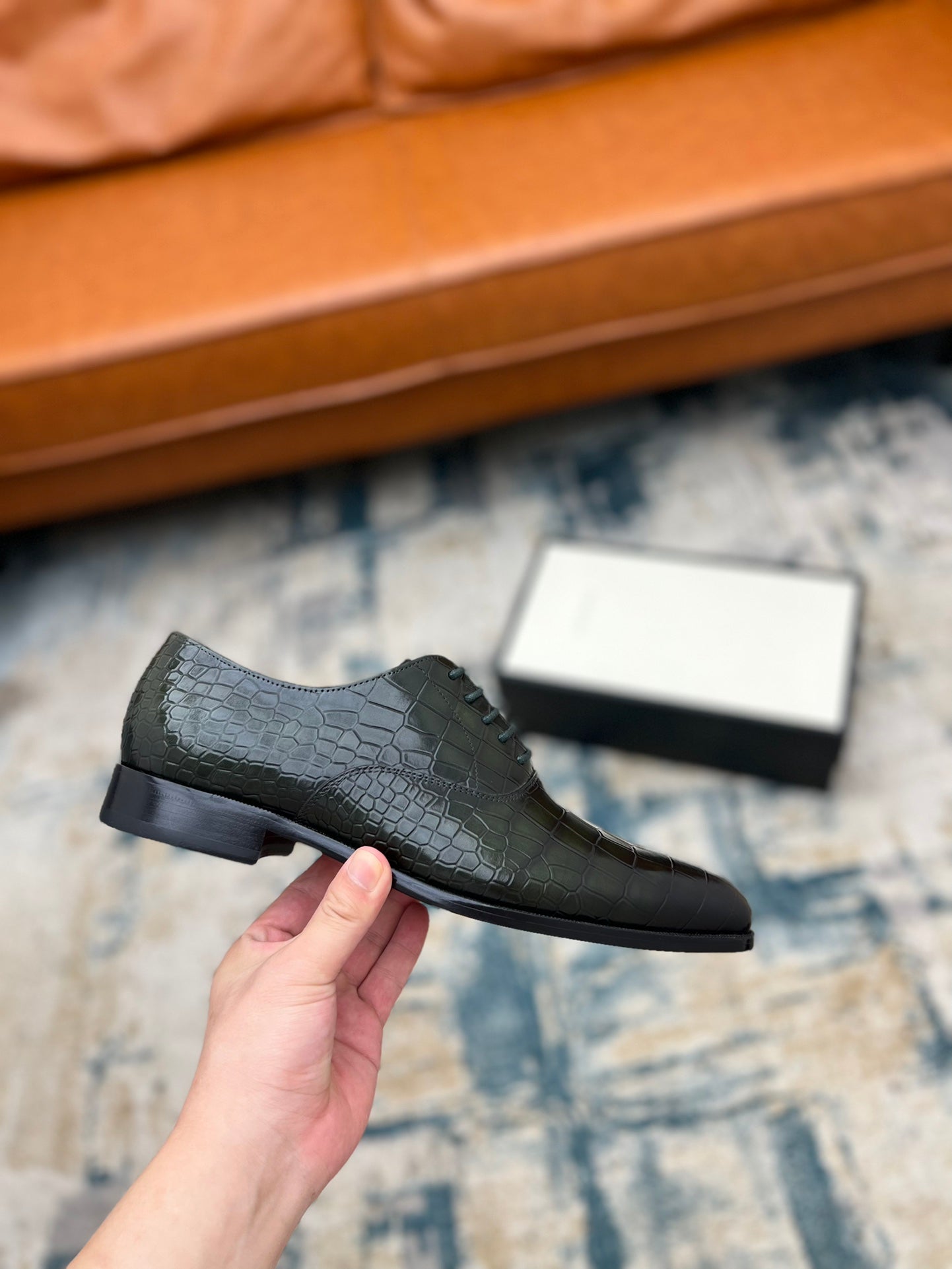 GG Men's Dress Shoe Green Crocodile Embossed Calfskin 533109