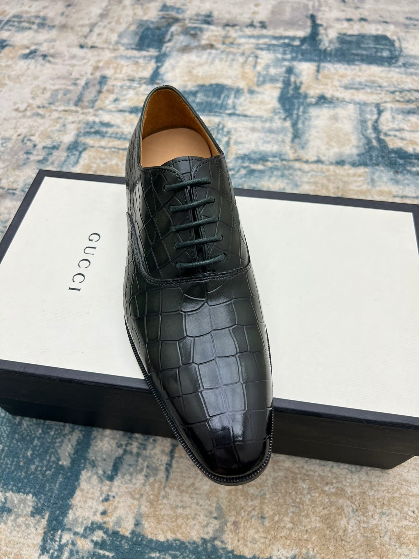 GG Men's Dress Shoe Green Crocodile Embossed Calfskin 533109