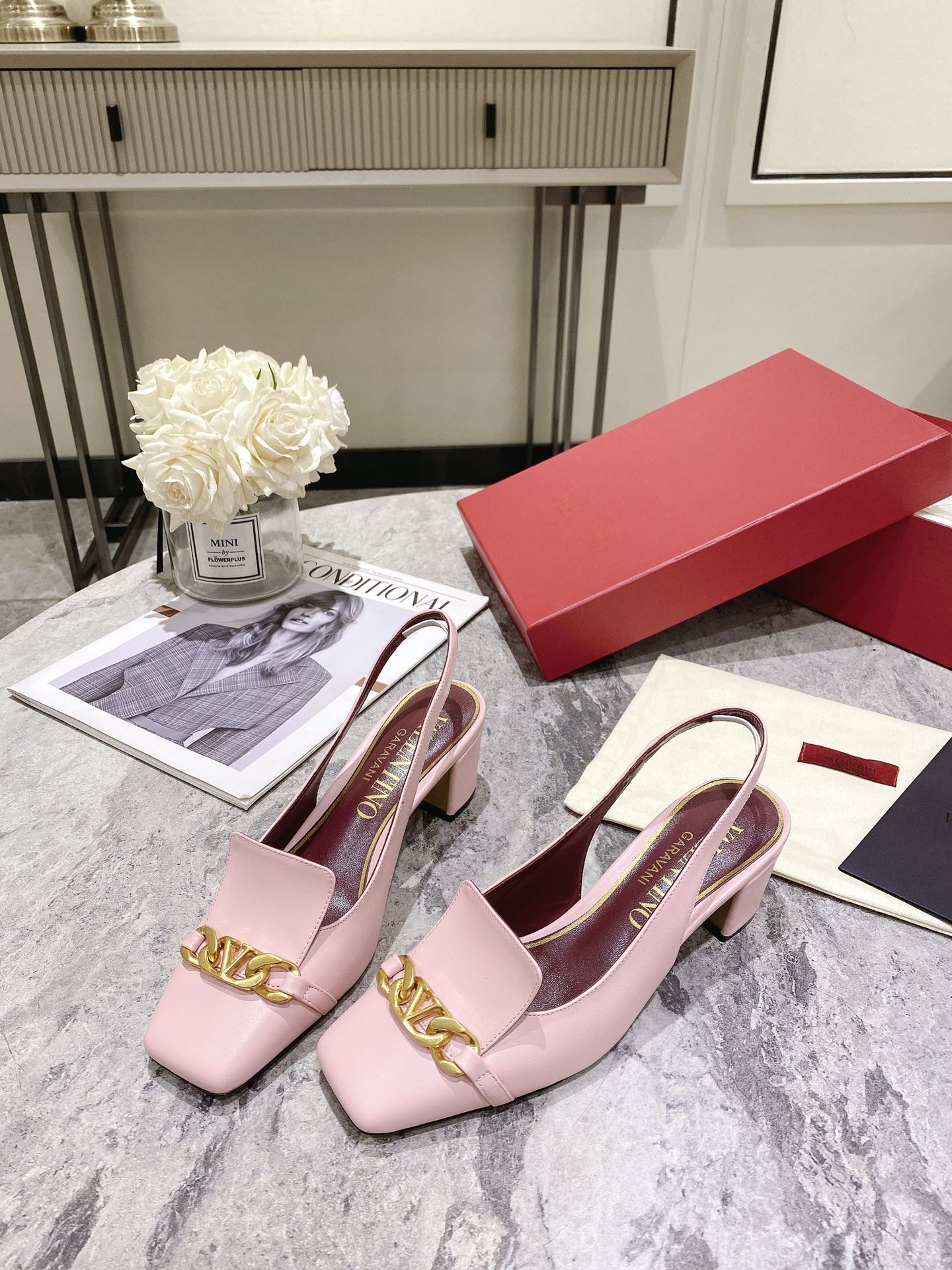 Valentino Slingback Heels Cowhide 239593