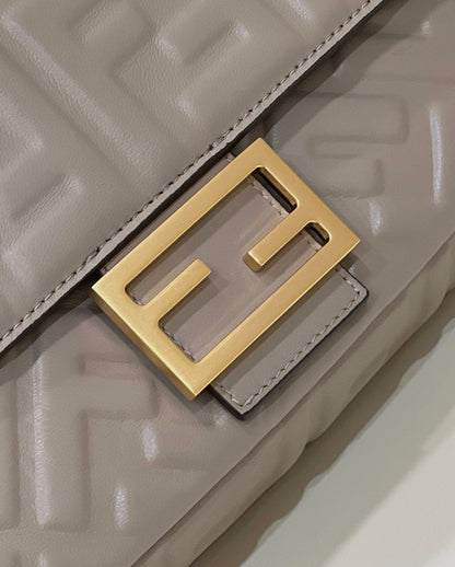 Baguette 27cm Dove Grey Lambskin Gold Hardware