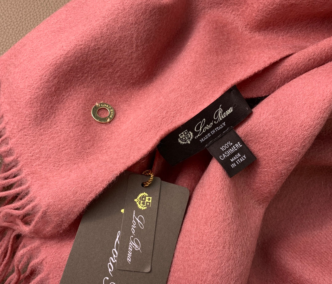 LP Grande Unita Scarf 200 CM In Salmon Pink Wool Cashmere 378393