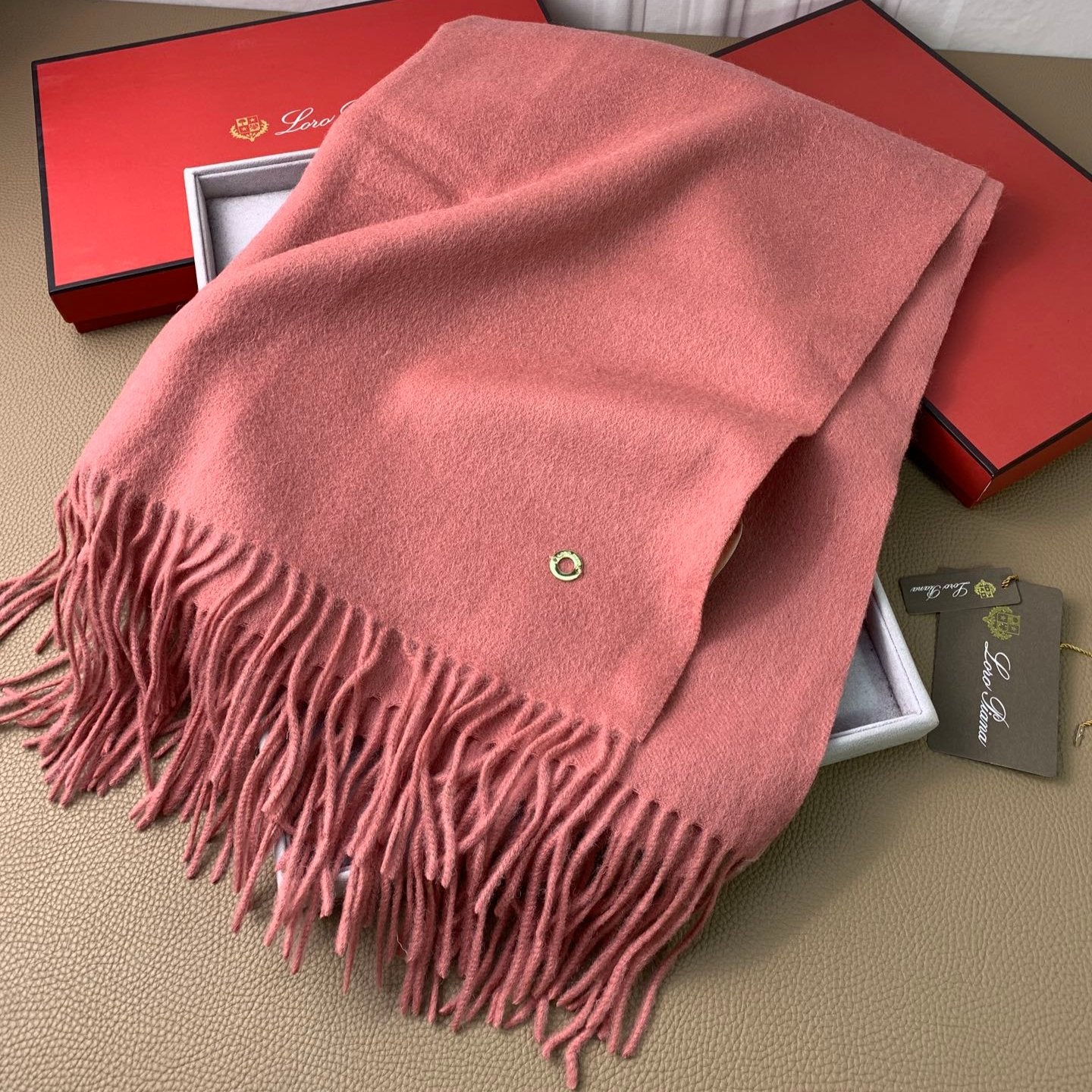 LP Grande Unita Scarf 200 CM In Salmon Pink Wool Cashmere 378393