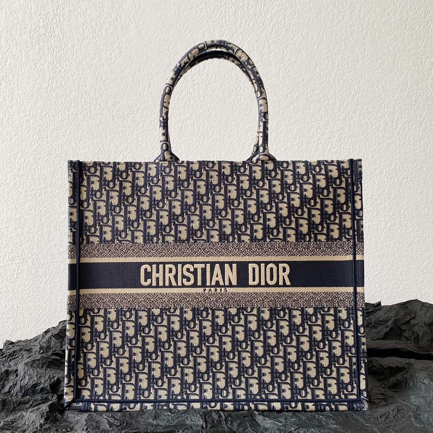 Cd Large Book Tote Oblique Embroidery alfskin