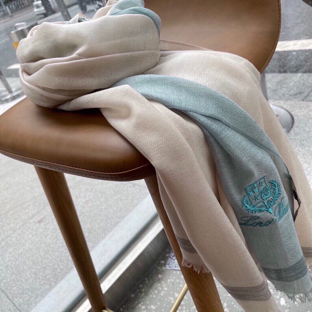 LP Quadrata Rainbow Scarf 200 CM In Beige Mix Turquoise Cashmere Silk  670020