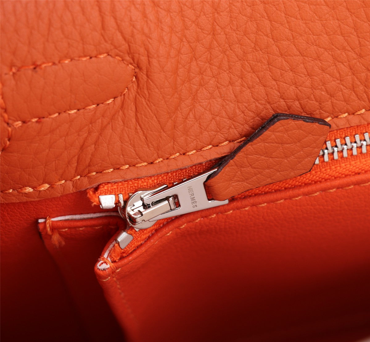 HM KELLY BAG 25 ORANGE TOGO SILVER HARDWARE