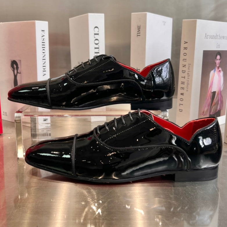 Christian Louboutin Men's Greggy Chick Oxfords Black Red Patent Leather 384174
