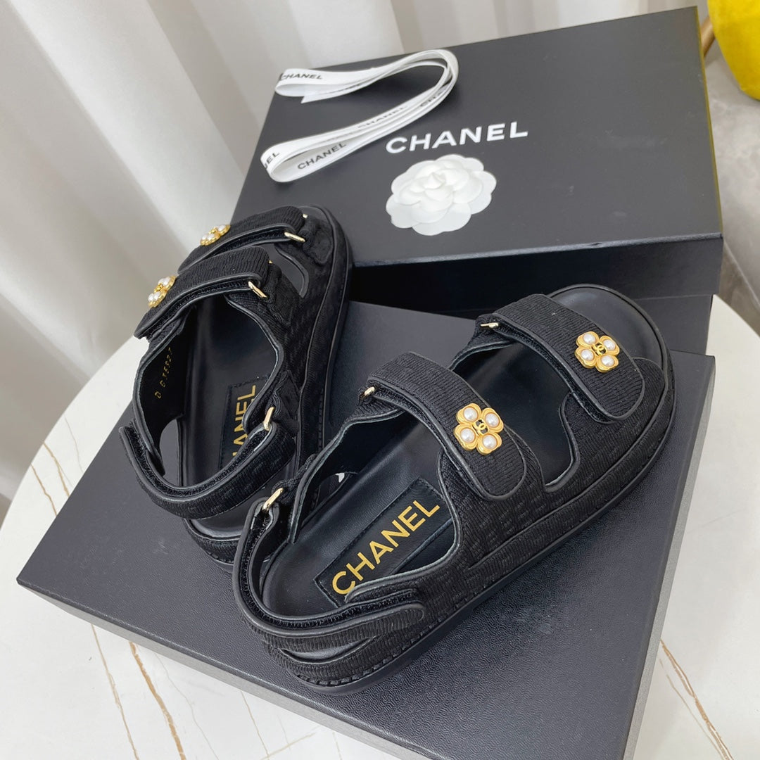 Chanel 2026 Flower Gold Logo Sandals Patent Leather Cowhide 828666