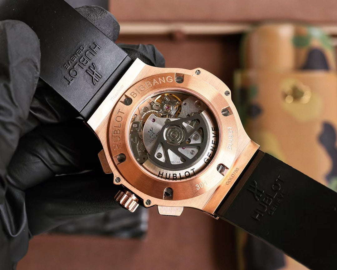 Hublot Big Bang 44 mm Rose Gold Case Black Rubber Strap