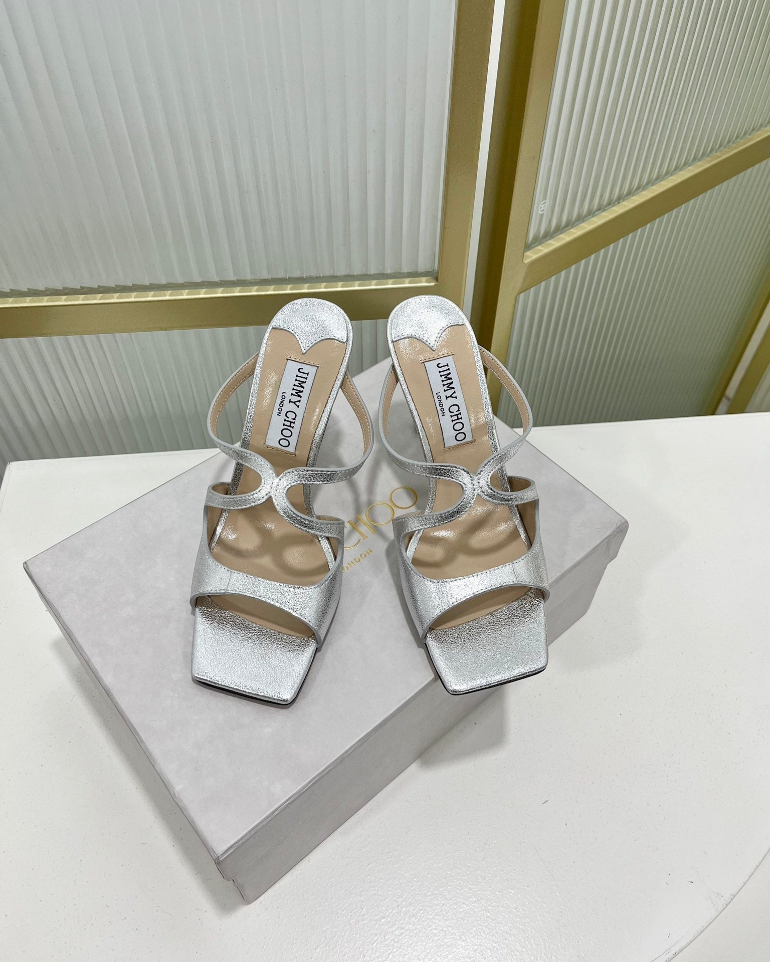 Jimmy Anise 85 In Silver Cowhide Mules 587696