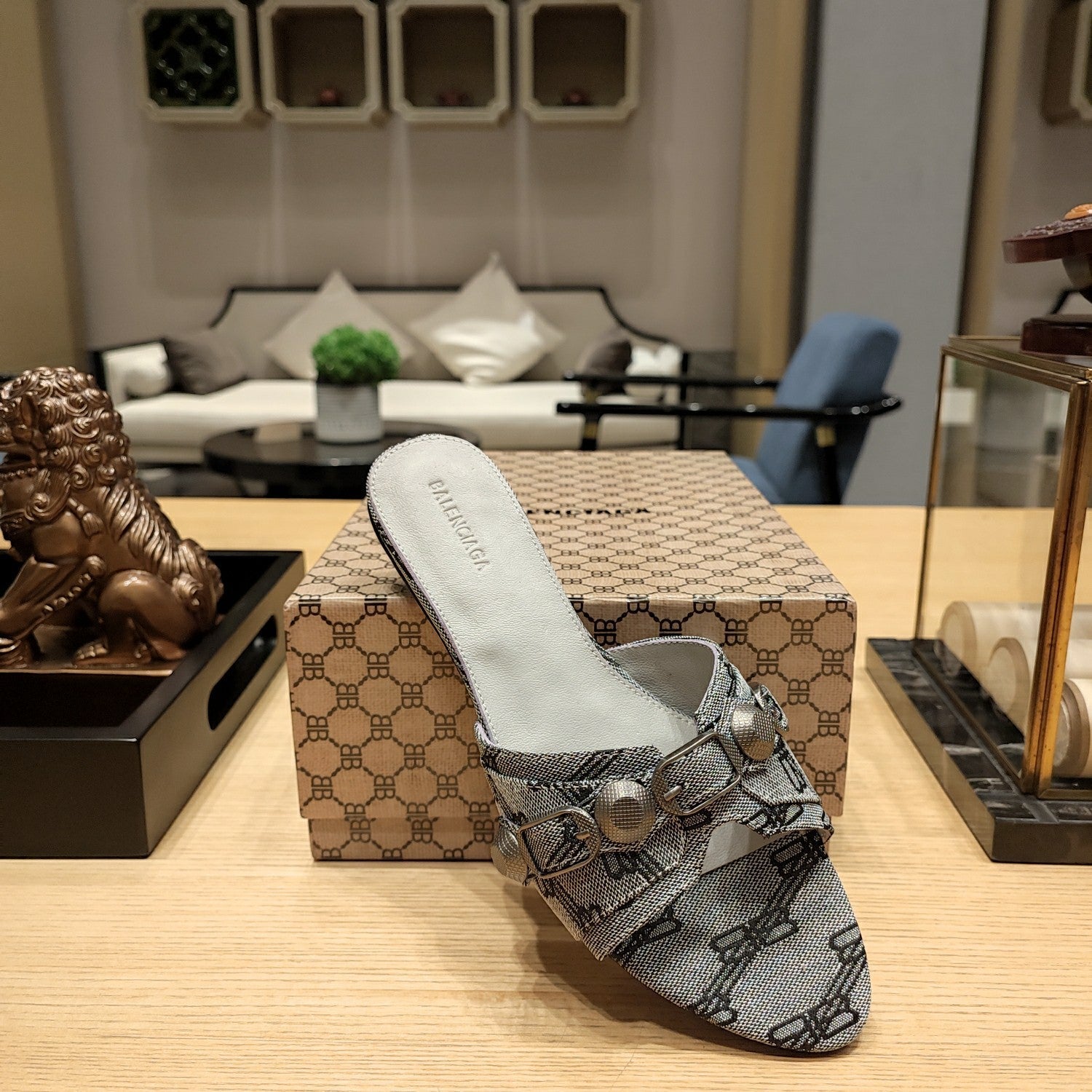 Balenciaga 26s Flat Slippers Gray Canvas Leather  681305