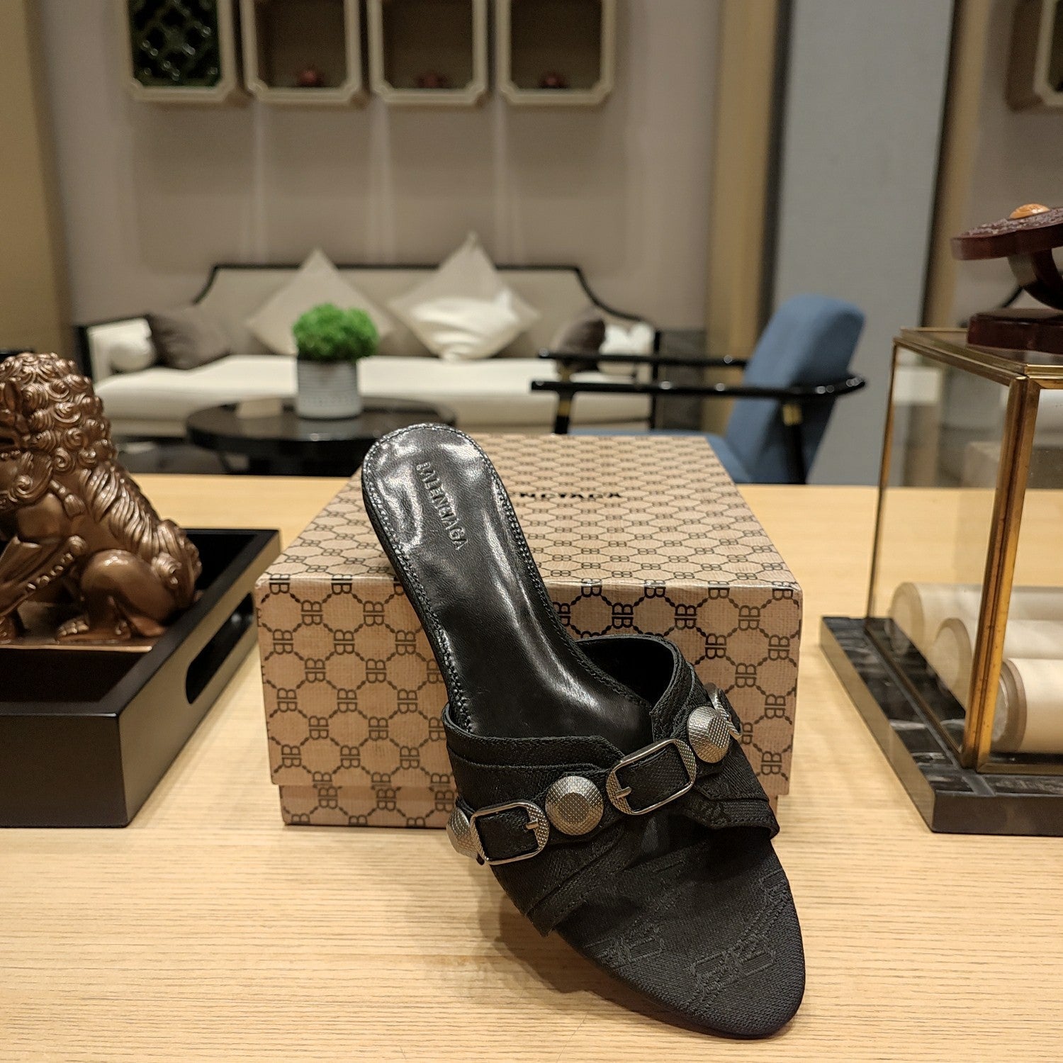 Balenciaga 26s Flat Slippers Black Canvas Leather  681306