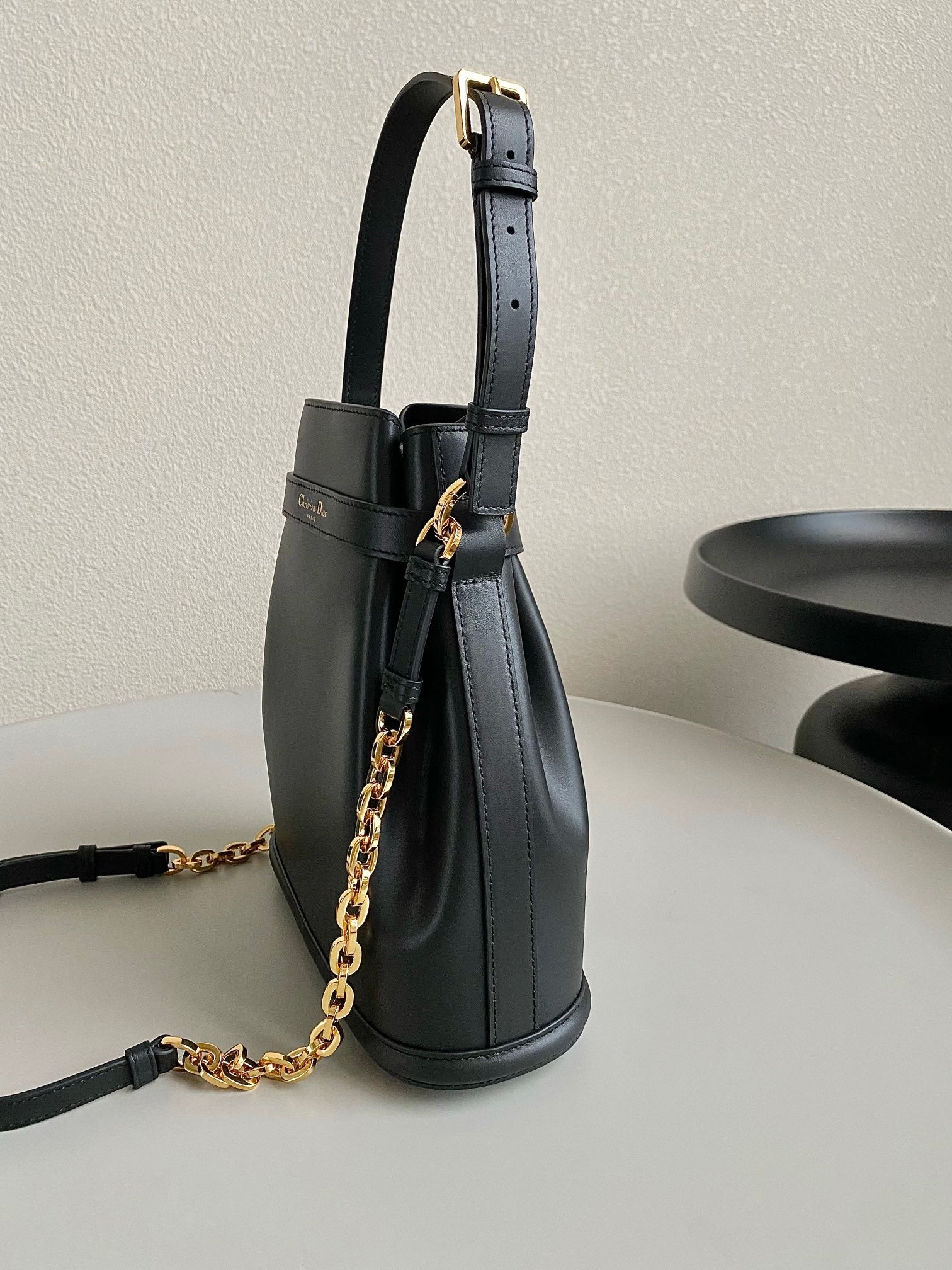 MEDIUM C'EST 24 CD-EMBOSSED CALFSKIN