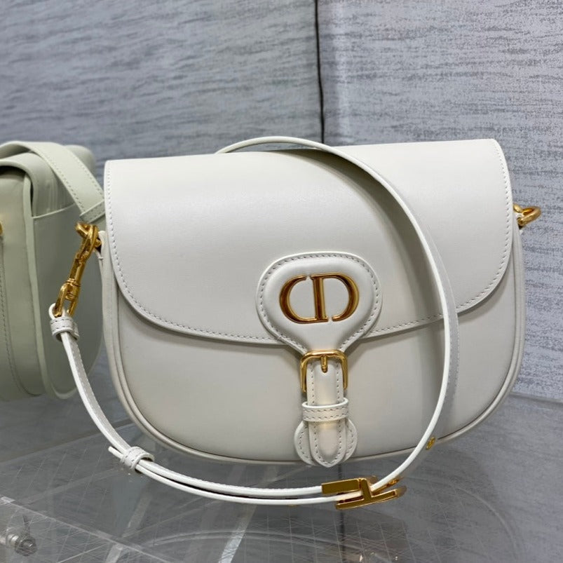 MEDIUM CD BOBBY 22CM CALFSKIN GOLD HARDWARE