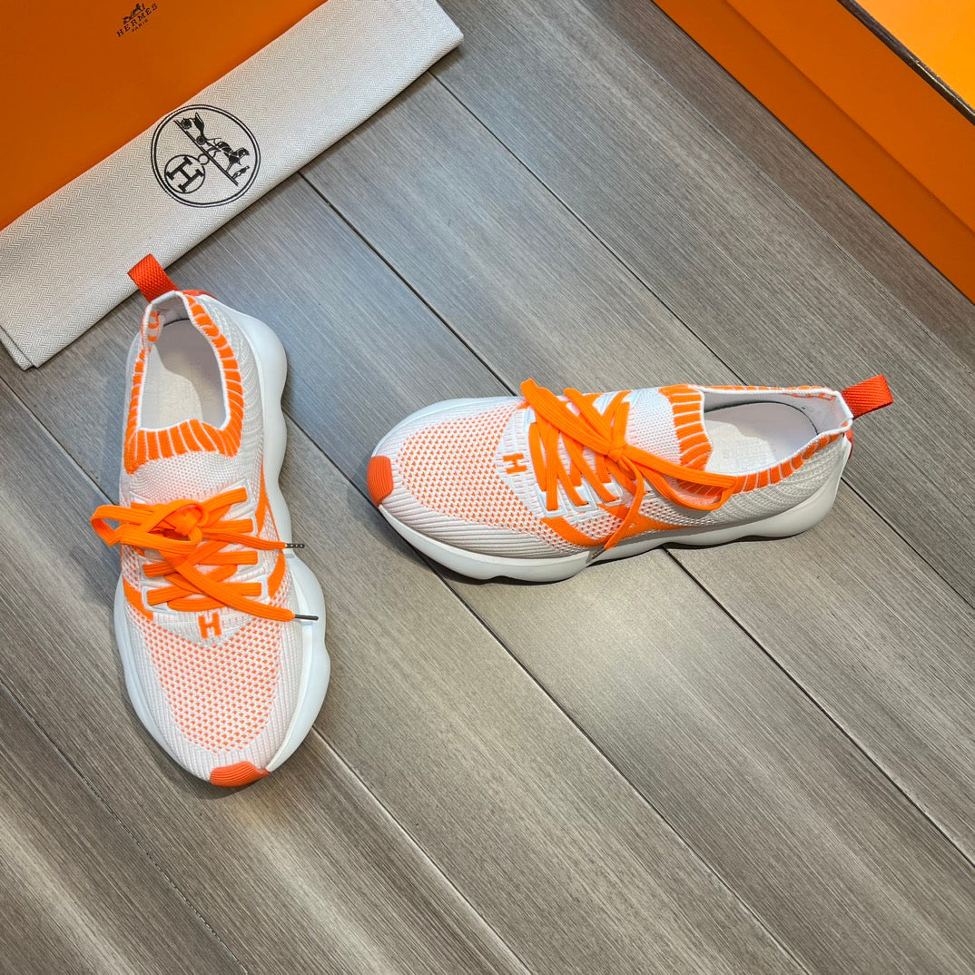 HM FLEX SLIP-ON SNEAKER WHITE AND ORANGE WOVEN FABRIC