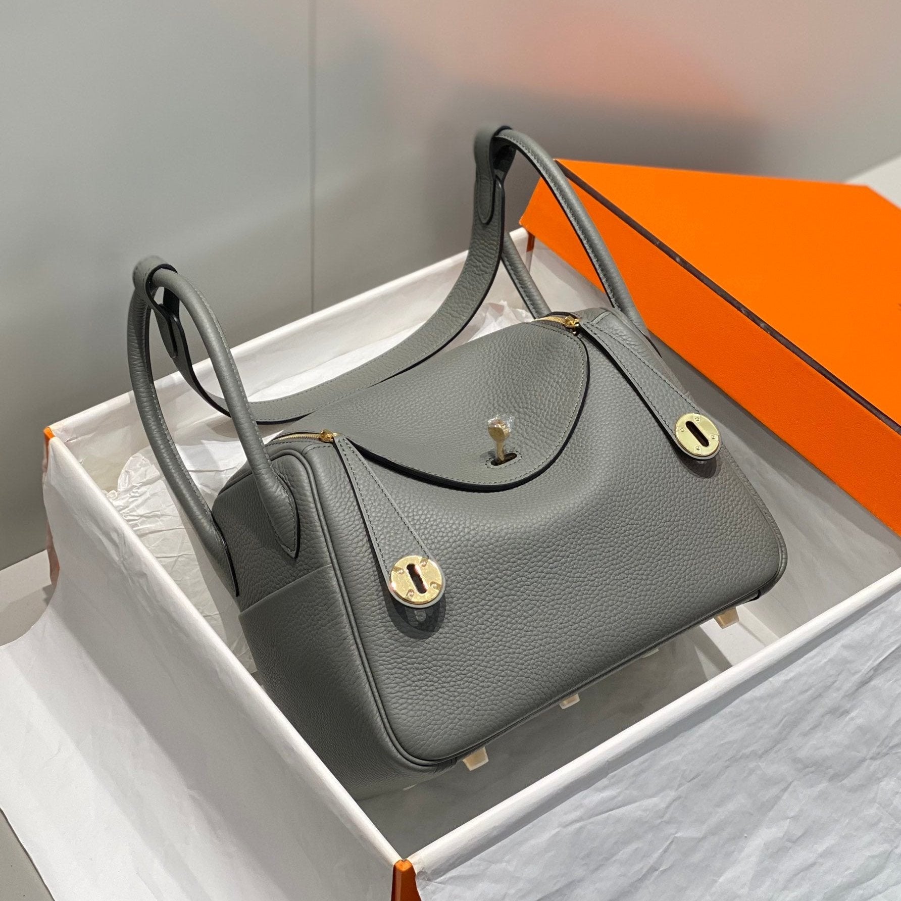 HM LINDY 26 BAG TAURILLON CLEMENCE LEATHER