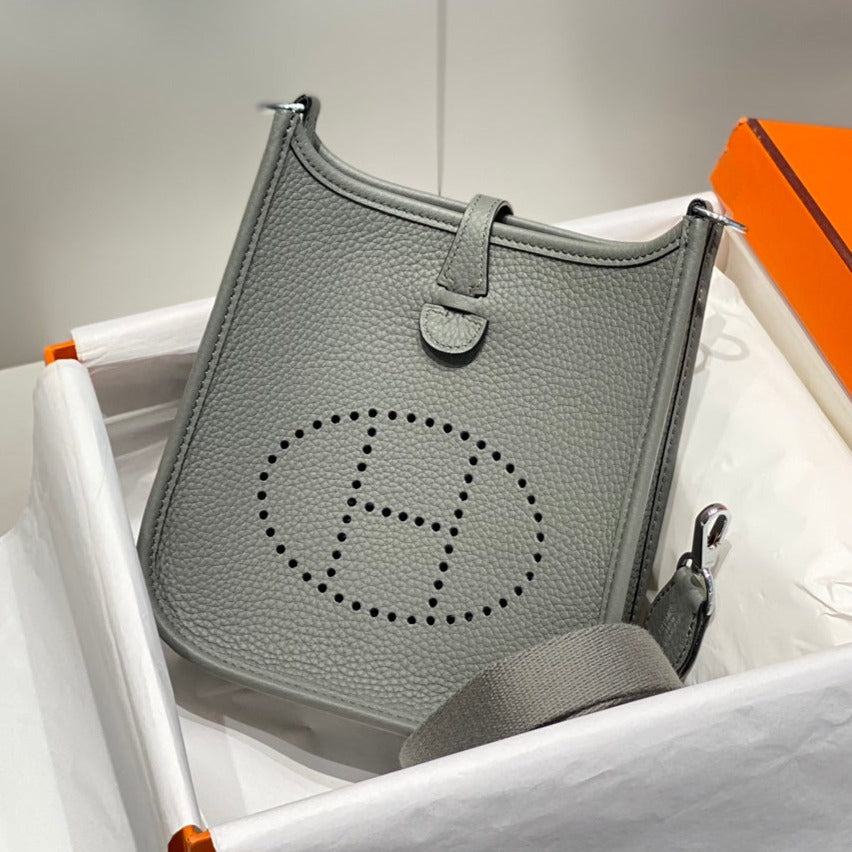 Mini Evelyne 18cm Togo Silver Hardware