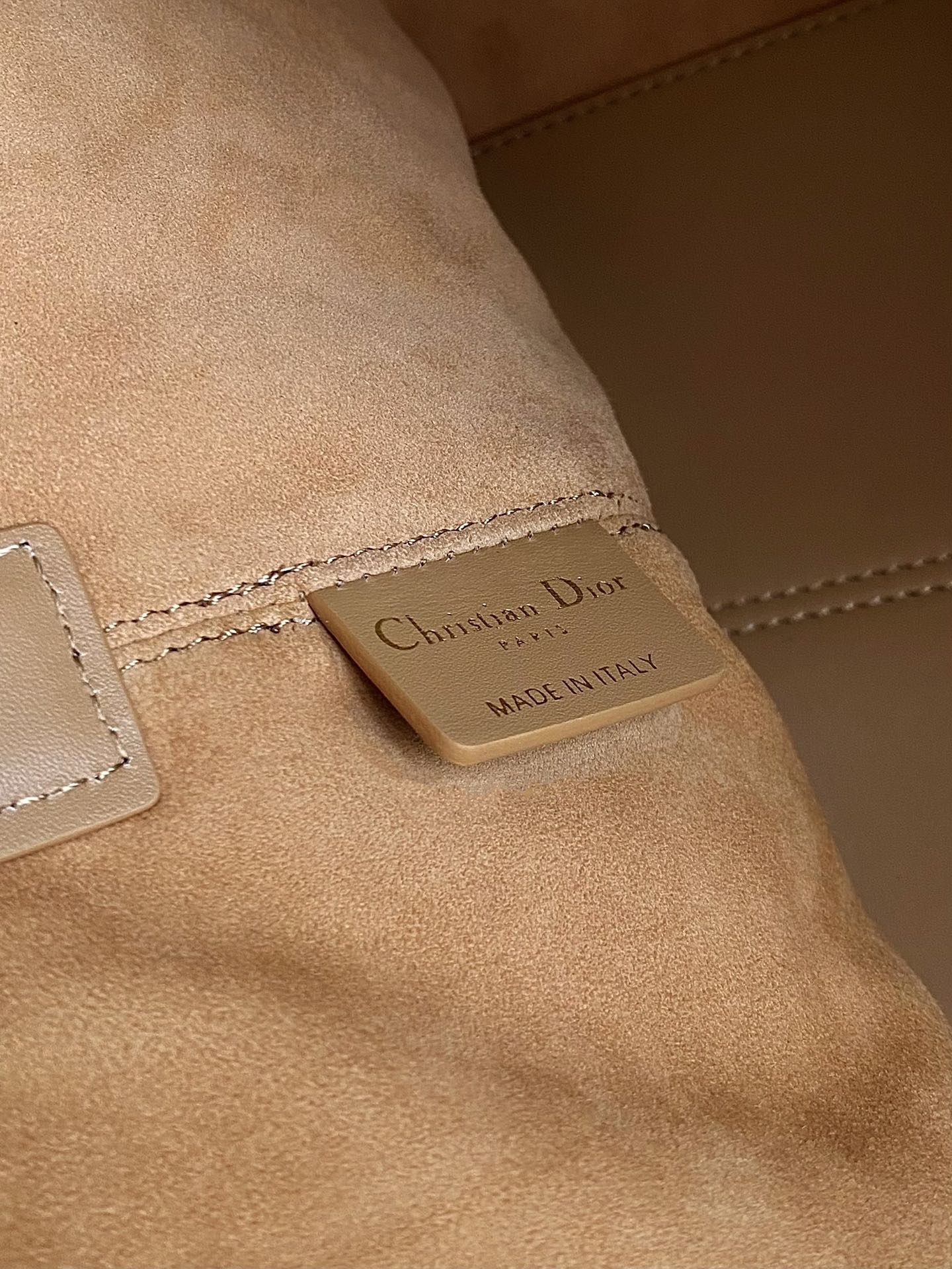 TOUJOURS 28 BAG LAMBSKIN