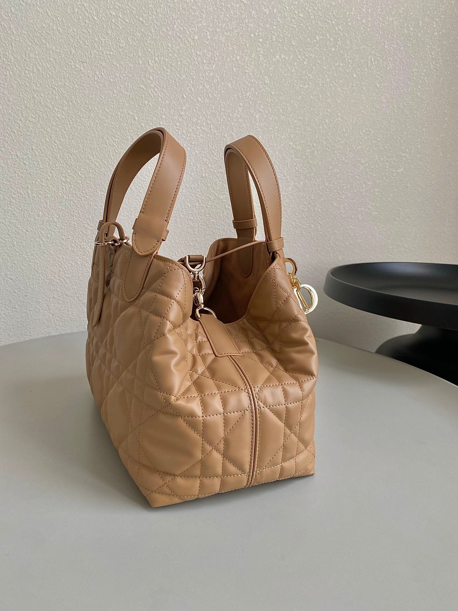 TOUJOURS 28 BAG LAMBSKIN