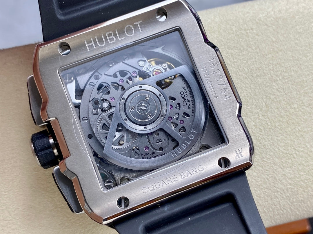 Hublot Square Bang Unico Titanium Ceramic 42mm Creamic Benzel Watch