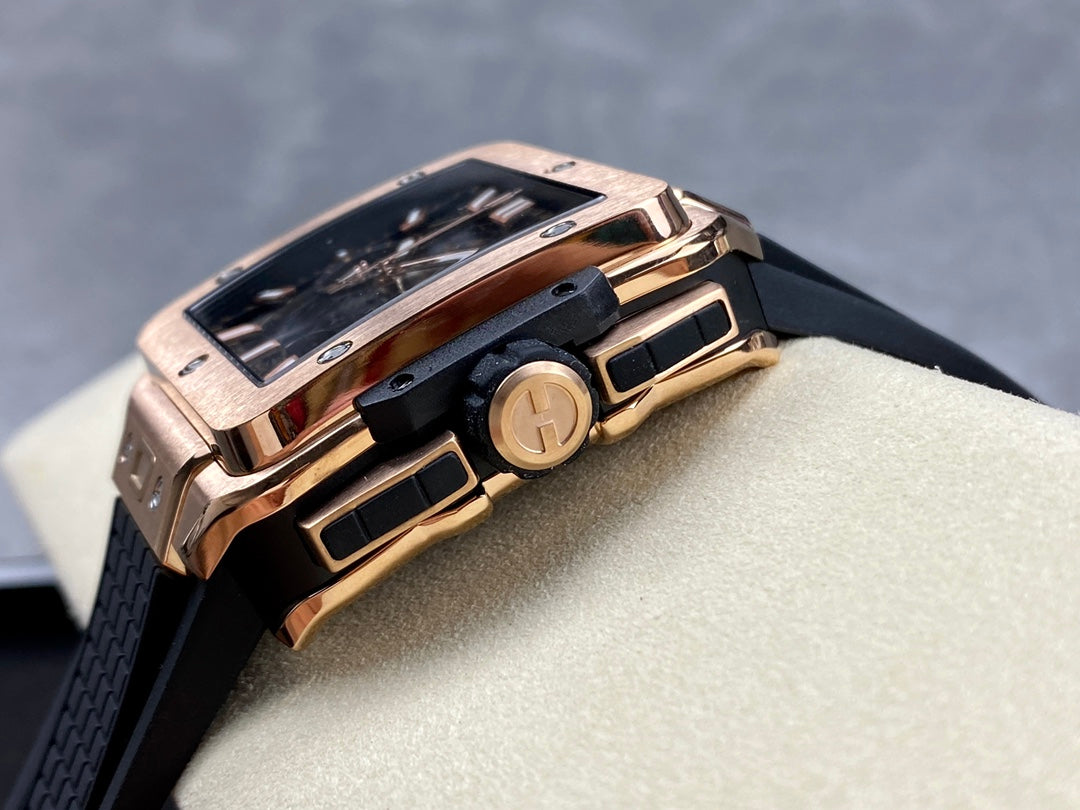 Hublot Square Bang Unico Rose Gold Ceramic 42mm Rose Gold Benzel Watch