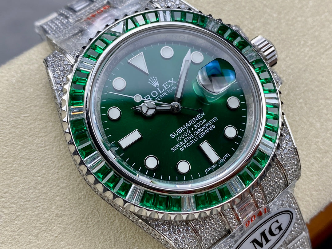 Rolex Submariner Date Green Dial Full Diamond
