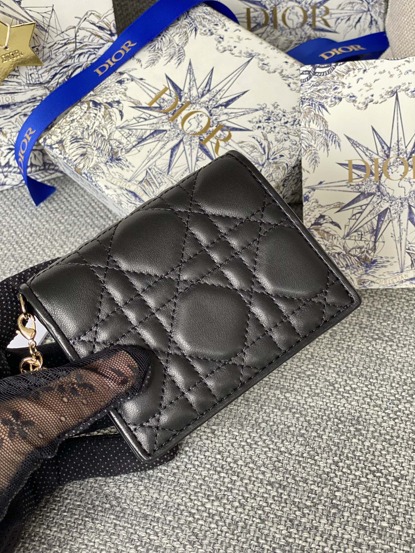CD Caro 11cm Compact Wallet Calfskin