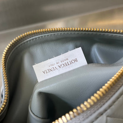 WALLACE 22 BAG GREY CALFSKIN