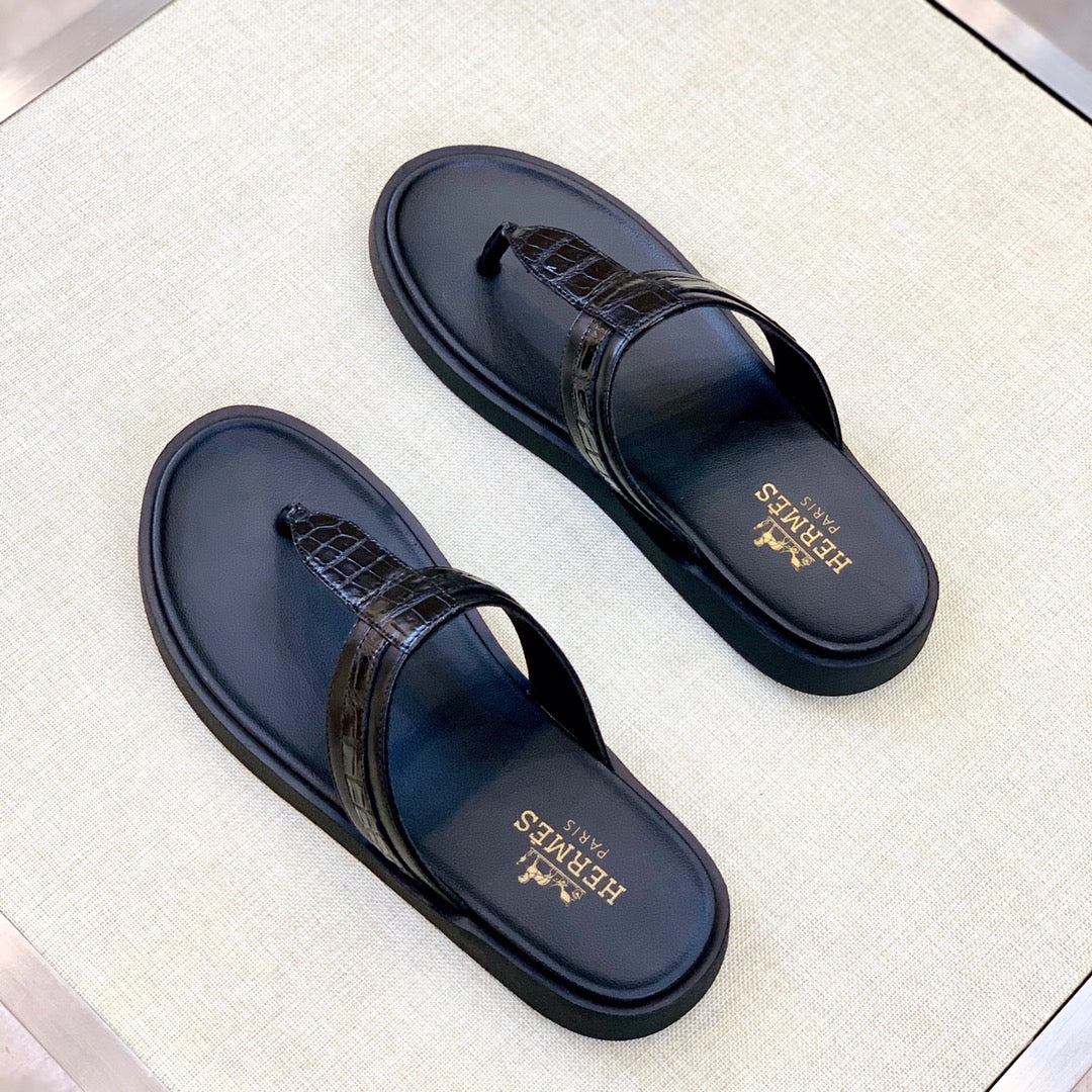 HM Men's Thong Sandals Black Rubber Sheepskin 561667
