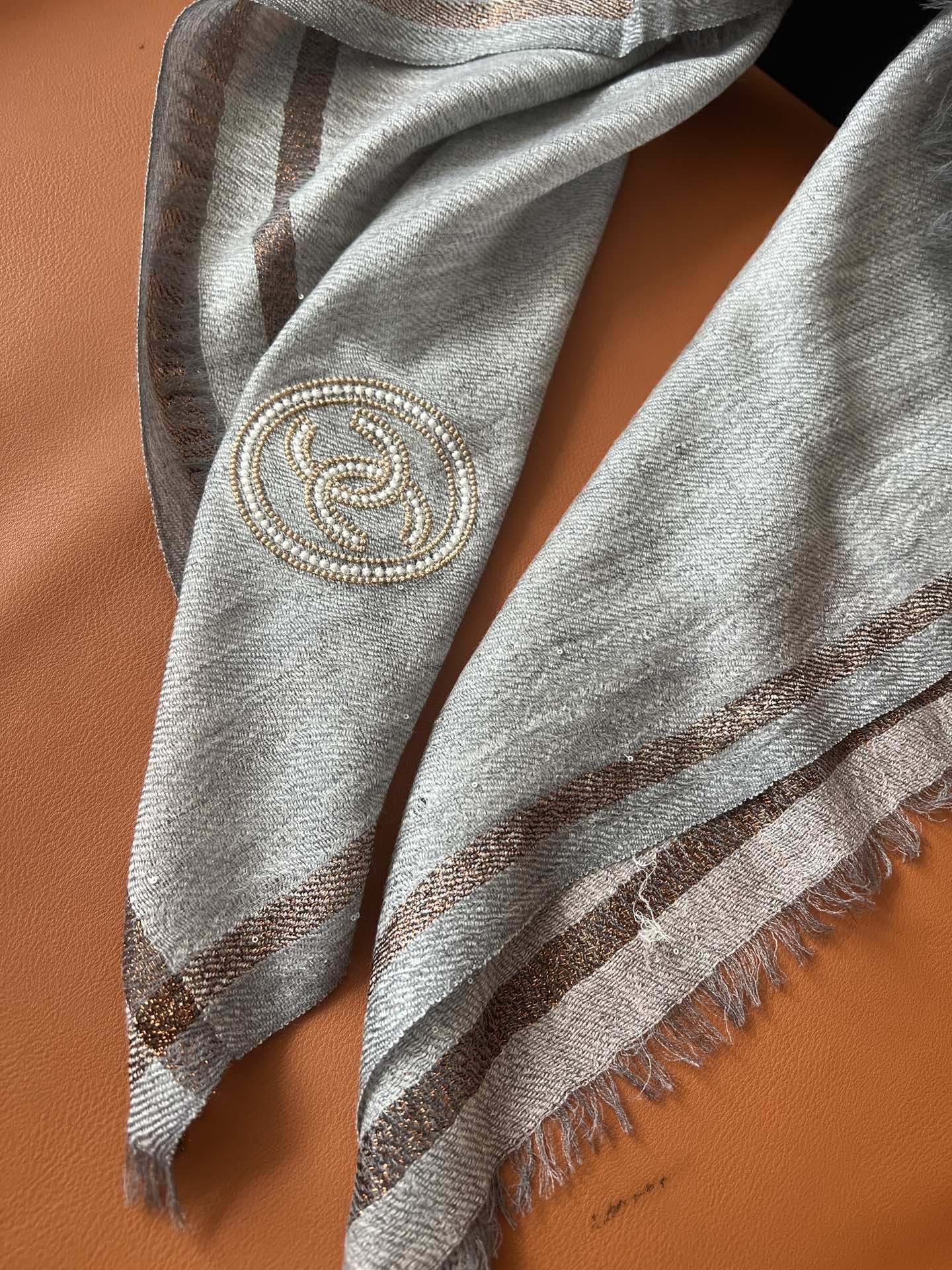CC Square Scarf 100 CM In Grey Cashmere And Wool Mix Sequin Fabric 345992
