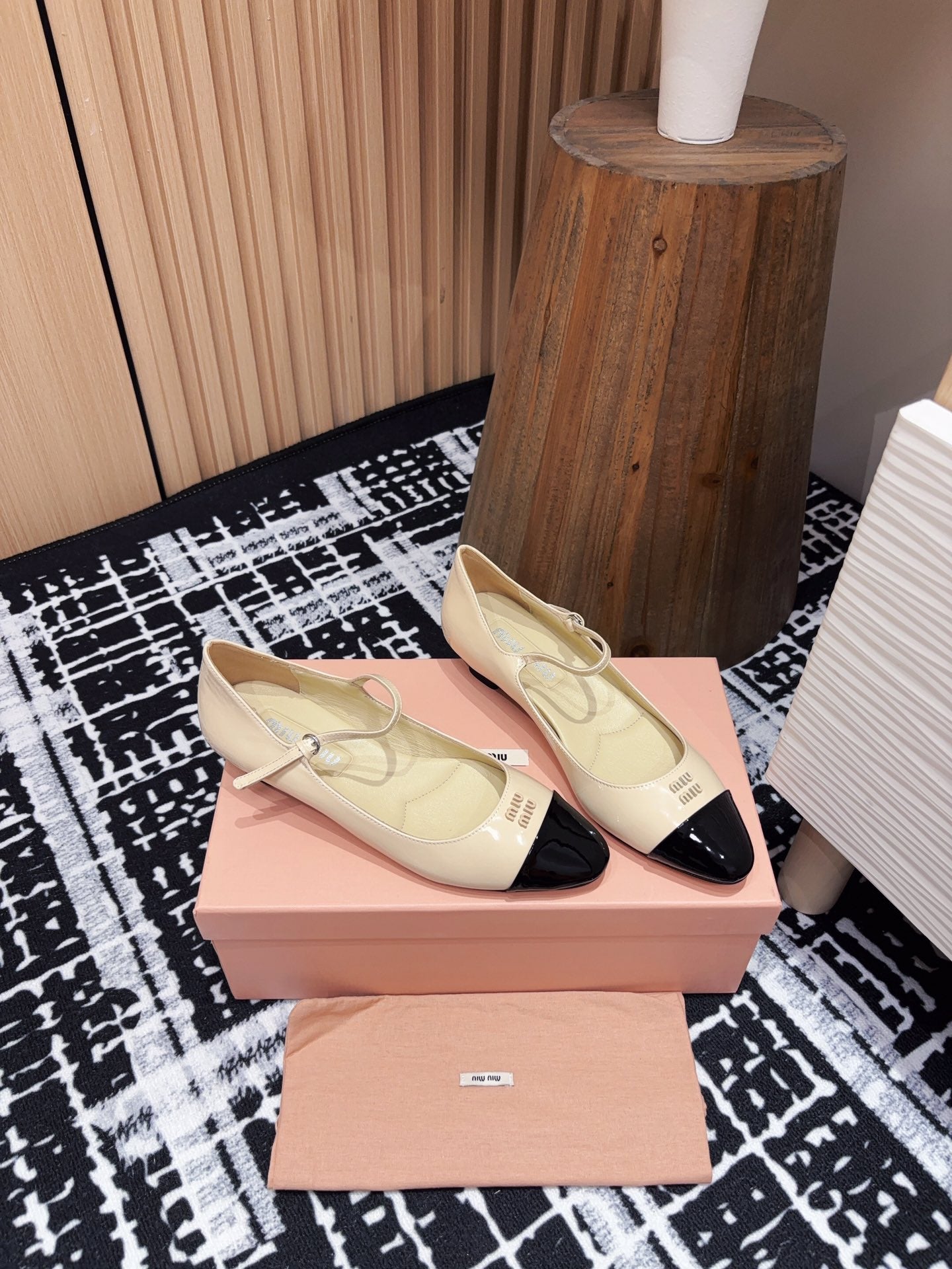 Miu Ballet Flat Beige Shiny Sheepskin