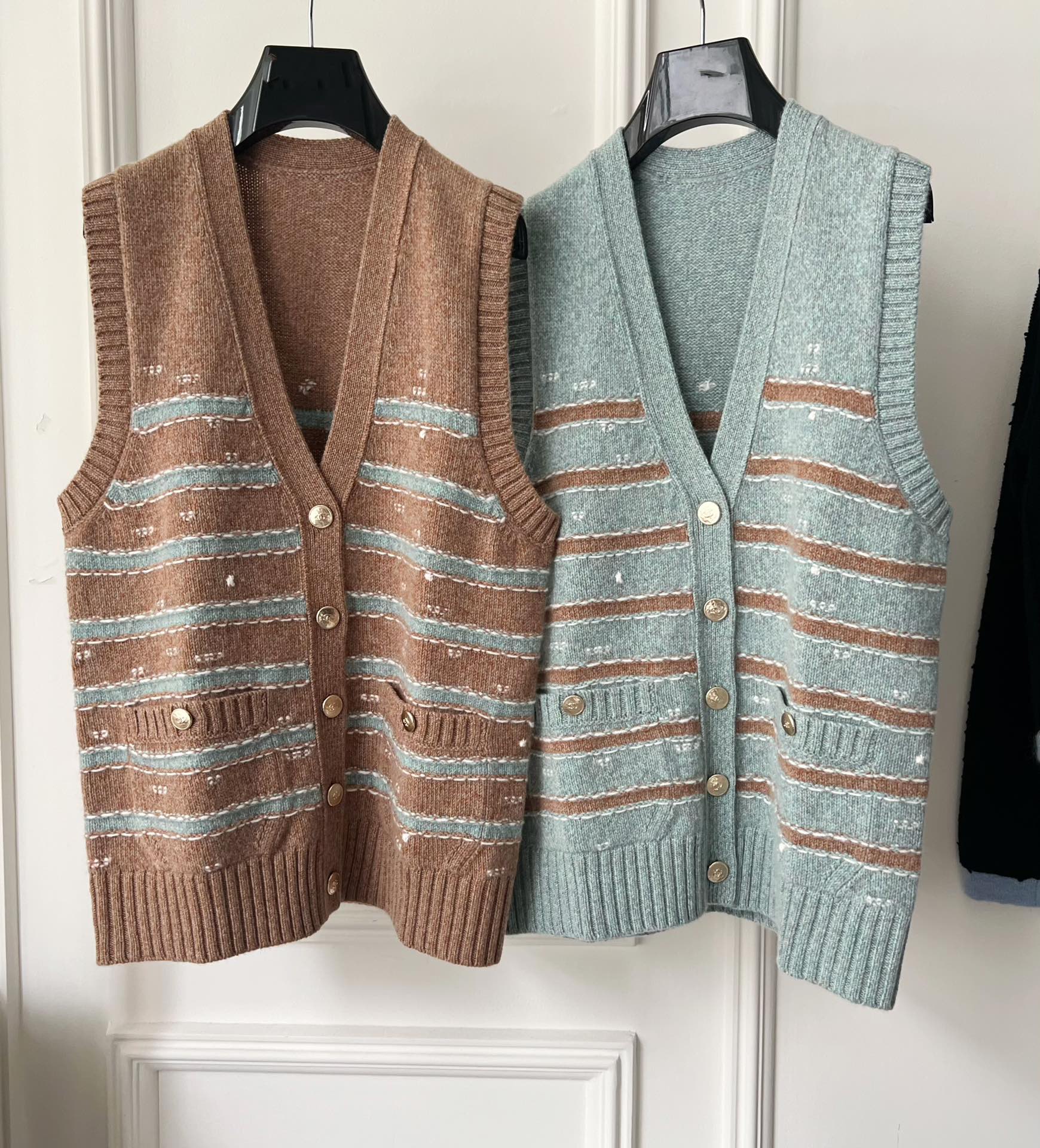 CC 25 Vest Cardigan Cashmere 60580590