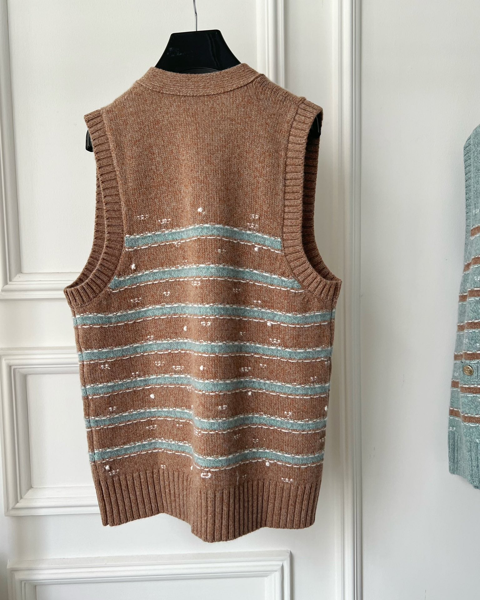 CC 25 Vest Cardigan Cashmere 60580590
