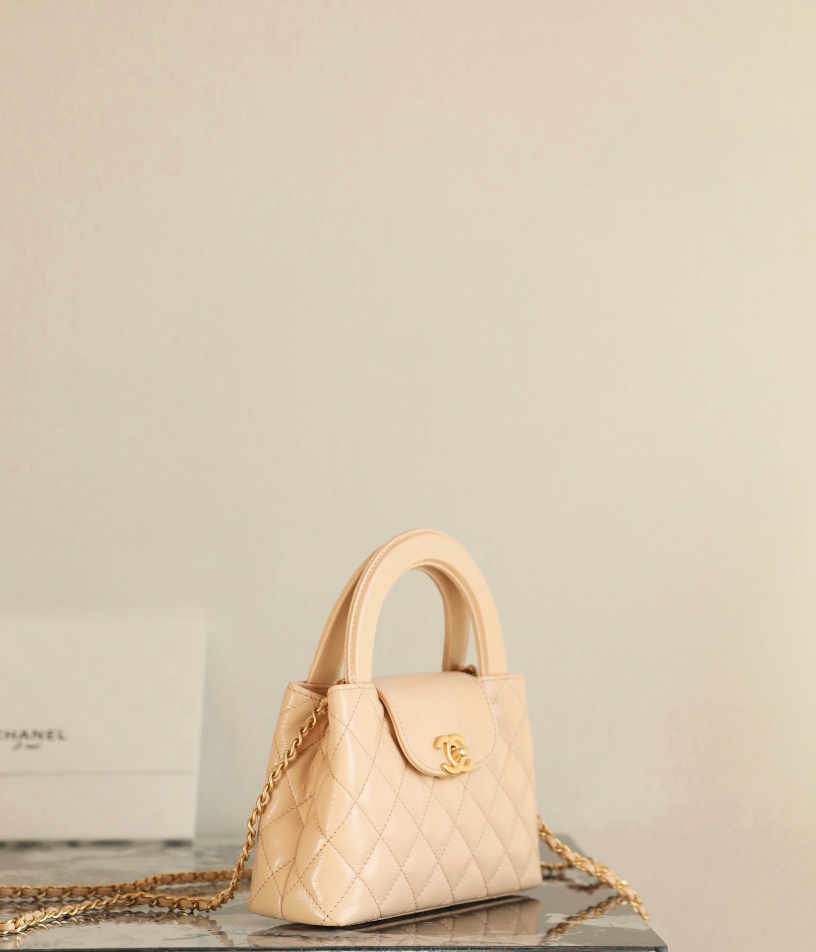 CC 24K Nano 19cm Kelly Shopper Bag Beige Patent Lambskin