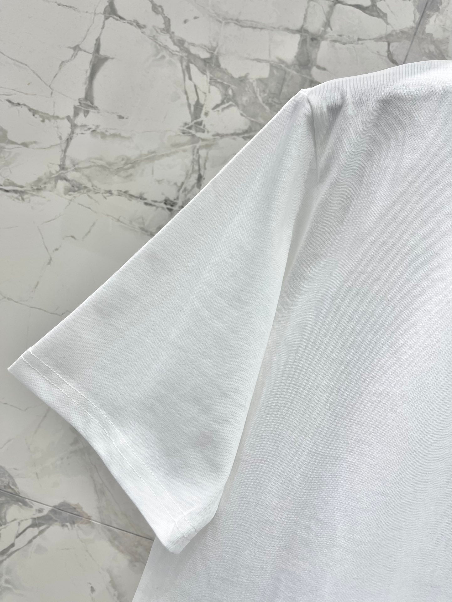 LV  T-shirt White Cotton