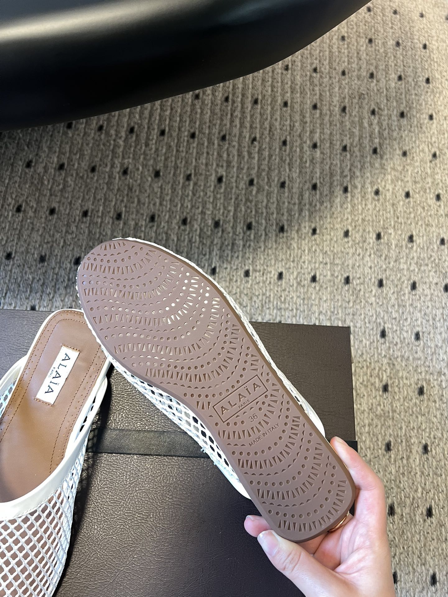 Alaia 25 Fishnet Flat Mules White  Lampskin 303681