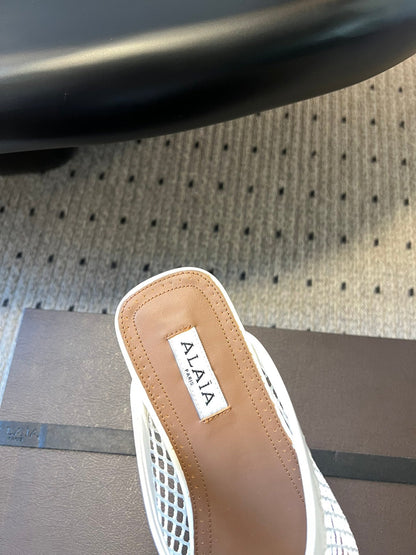 Alaia 25 Fishnet Flat Mules White  Lampskin 303681