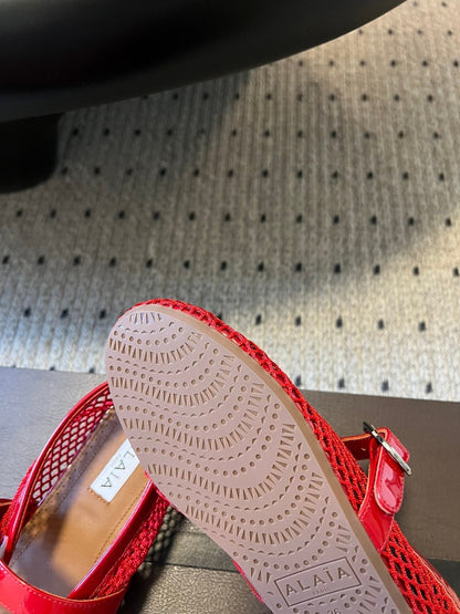 Alaia 25 Women's Ballet Flat Red Sheepskin 303702