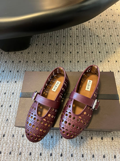 Alaia 25 Vienne Ballet Flats Garnet Red Lambskin 303714