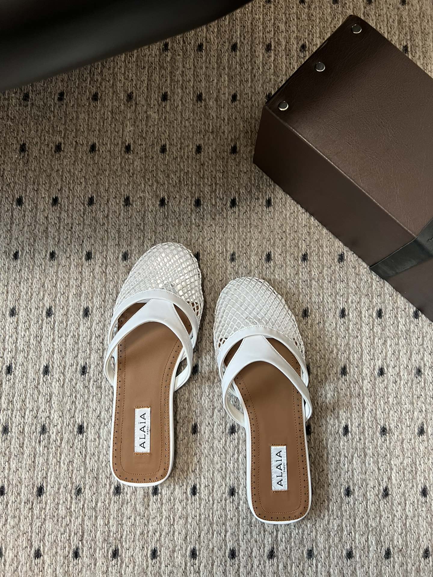 Alaia 25 Infradito Fishnet Flat Mules White Lampskin 303706