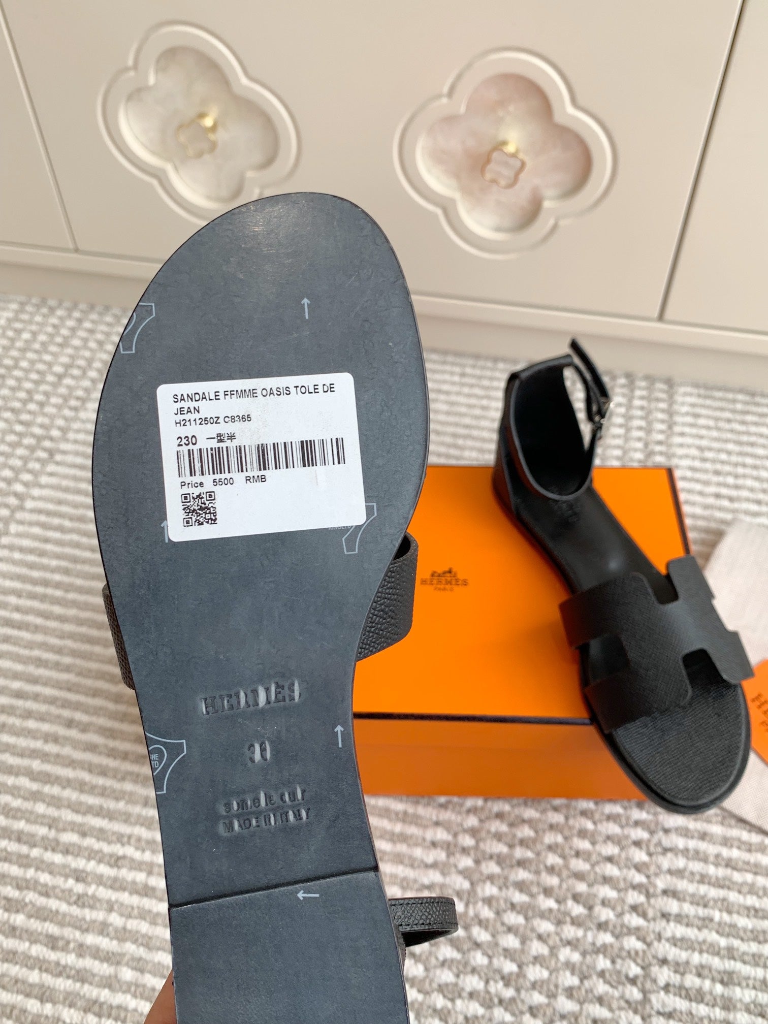 HM Santorini Sandal Black Cowhide 291382