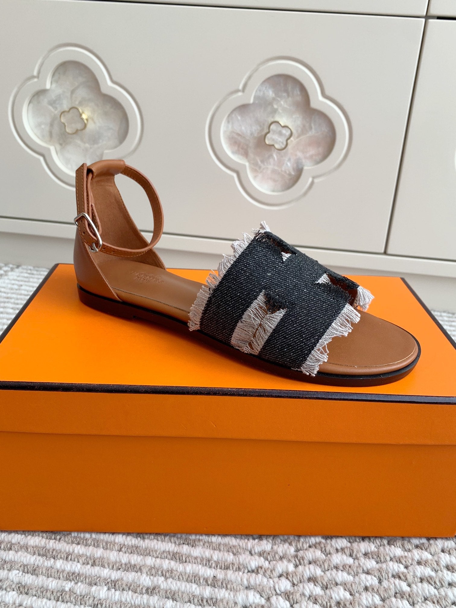 HM Santorini Sandal Raw Blue Cowhide 291387