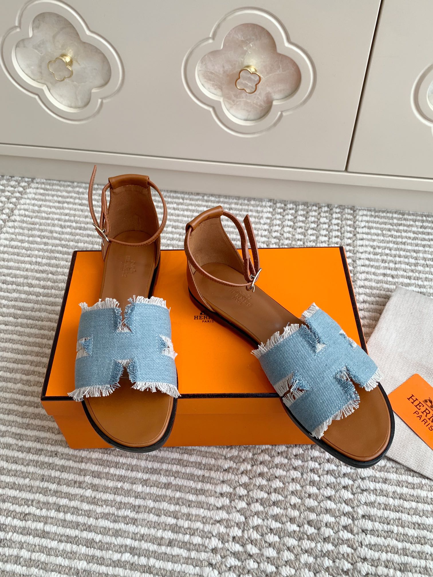 HM Santorini Sandal Light Blue Cowhide  291388