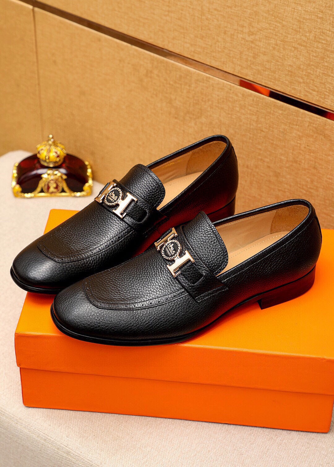 HM Men's Loafer Black Cowhide 616500