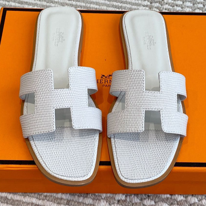 HM Oran Sandal White Sheepskin 291398