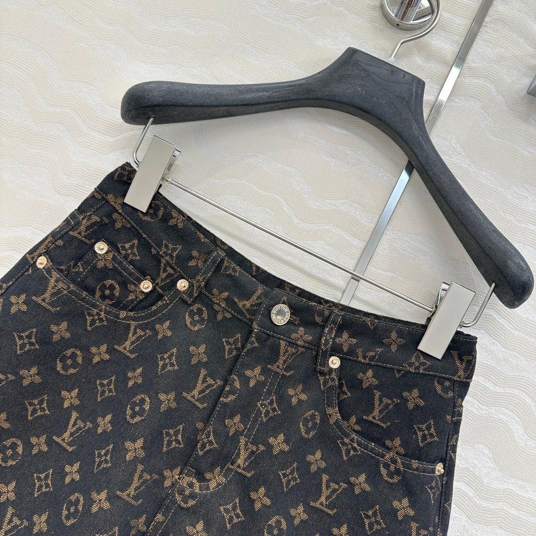 LV 25 Classic Logo Denim Shorts Black Cotton