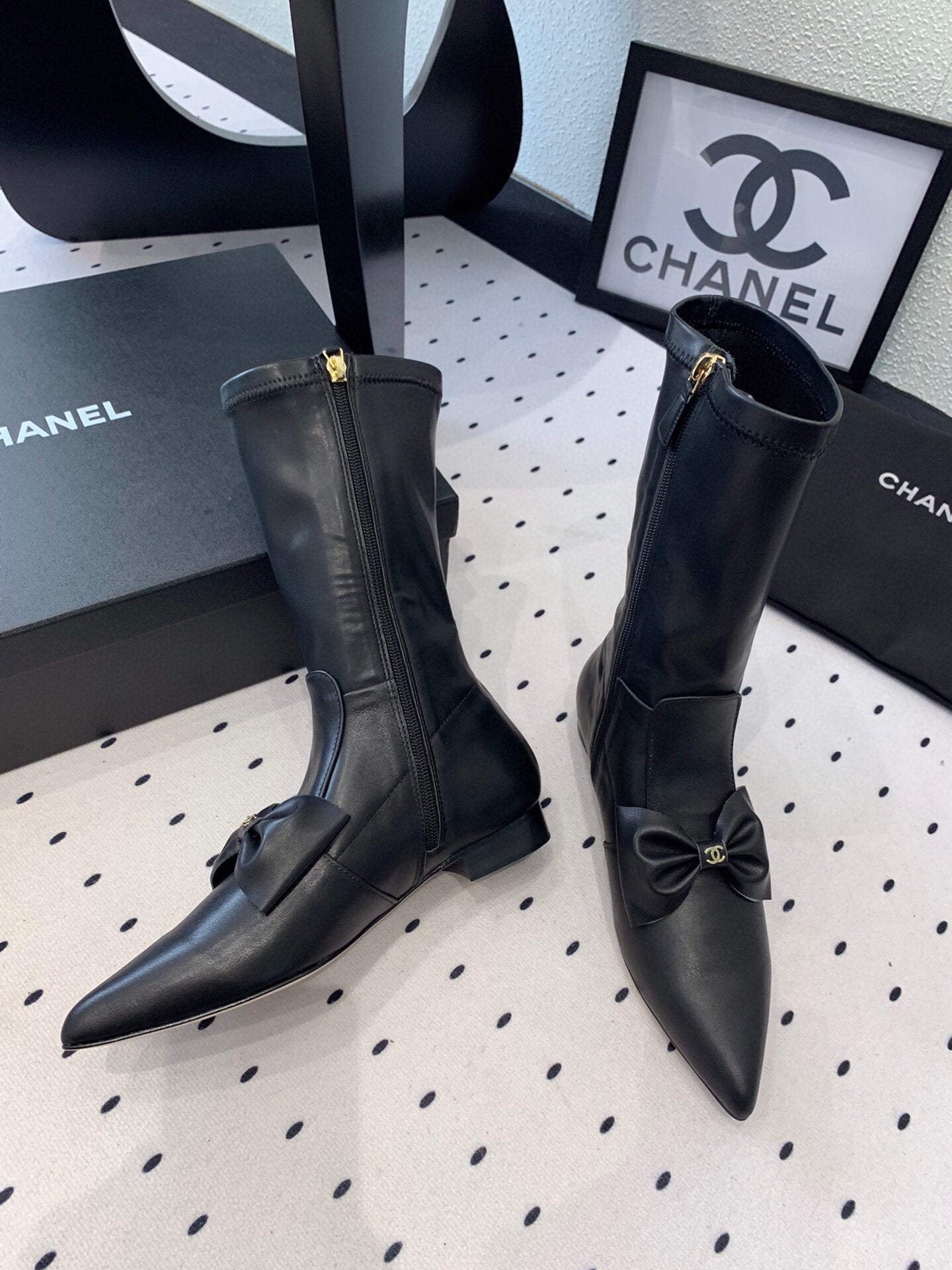 CC 25 Bow-knot Short Boot Black Sheepskin 514063