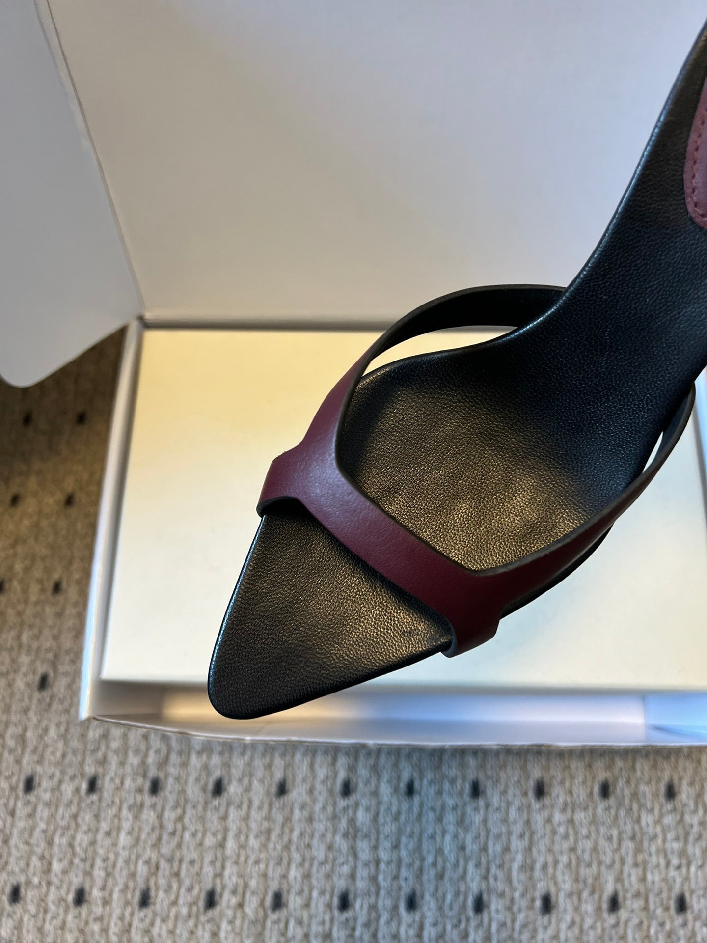 YSL 26ss High Heeled Mules 75 Black Burgundy Cowhide 651764